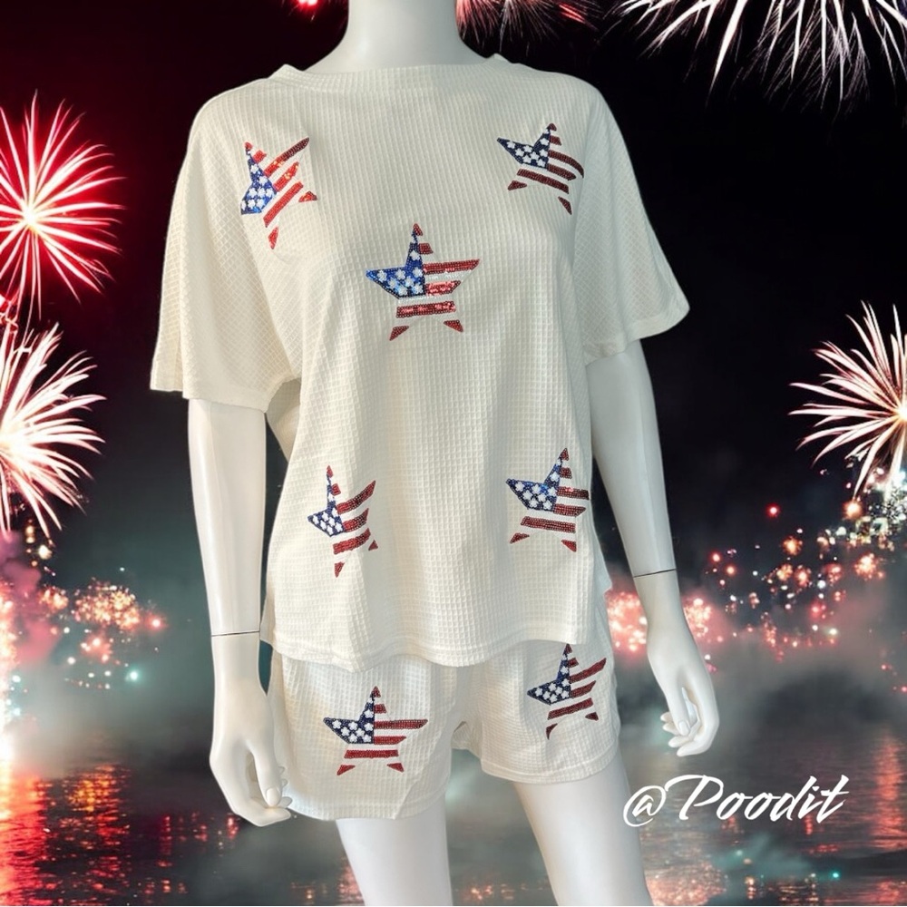 Patriotic waffle print short set sz large - Picture 2 of 7